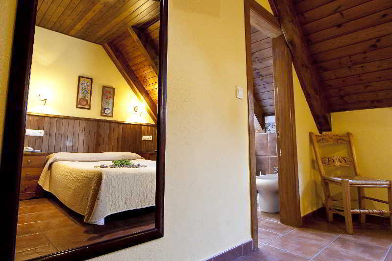 Nubahotel Vielha Ngoại thất bức ảnh