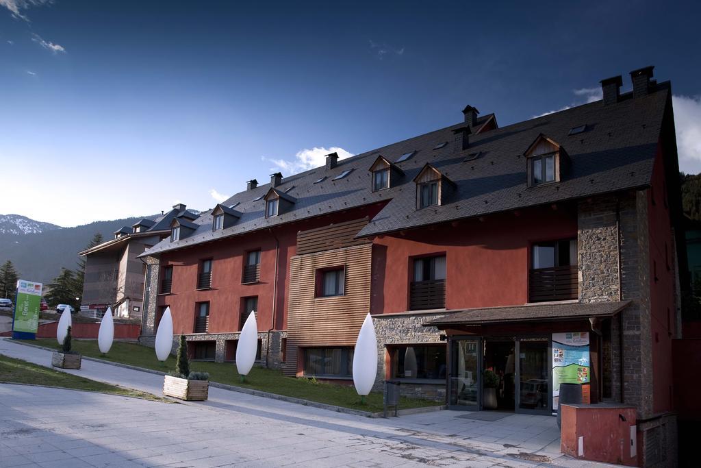 Nubahotel Vielha Ngoại thất bức ảnh