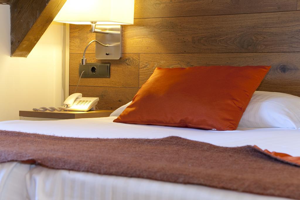 Nubahotel Vielha Ngoại thất bức ảnh